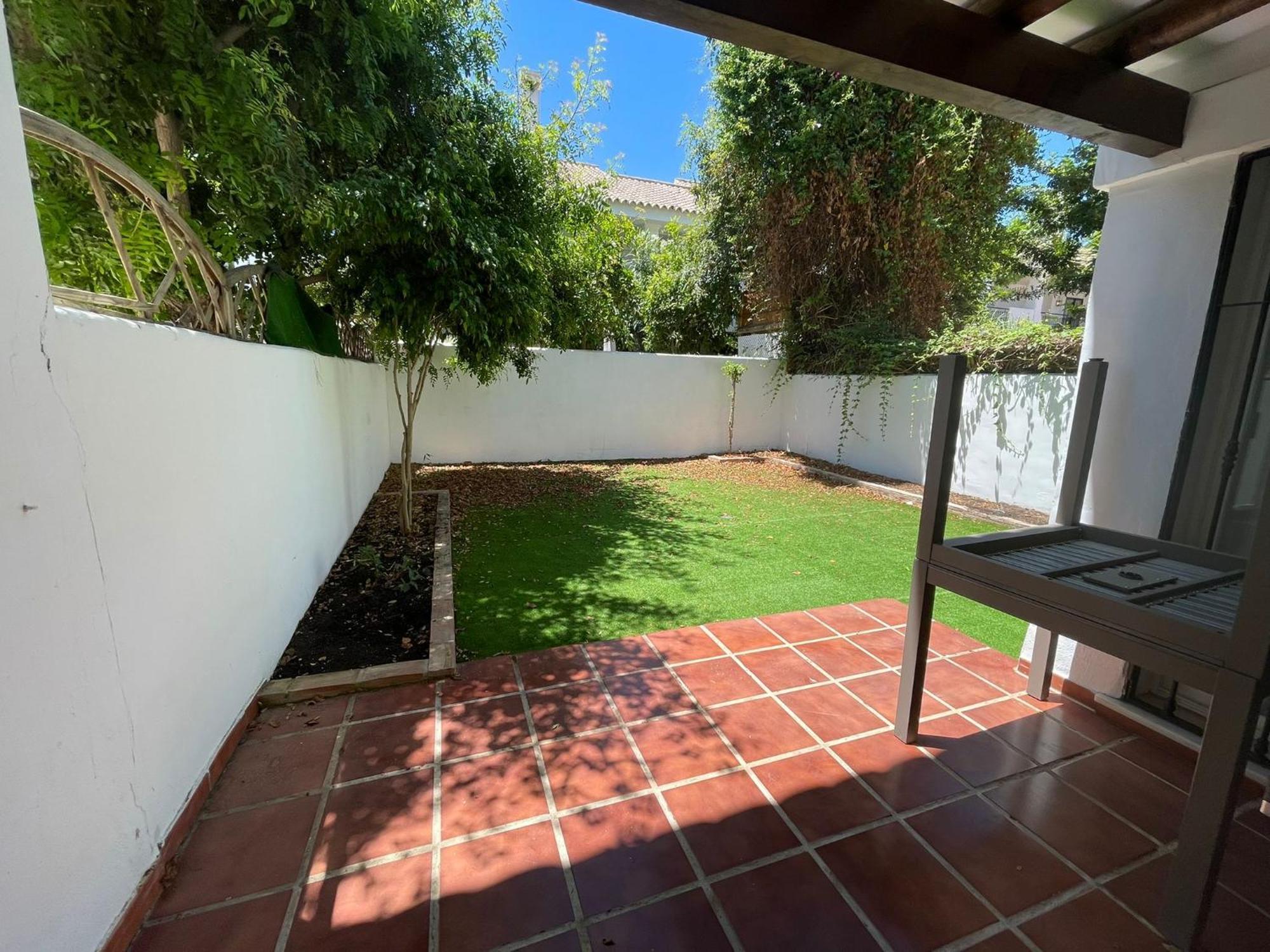 Apartamentos Naranjos Del Sol Μαρμπέλλα Εξωτερικό φωτογραφία